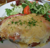 Raglan Tavern - Accommodation 4U