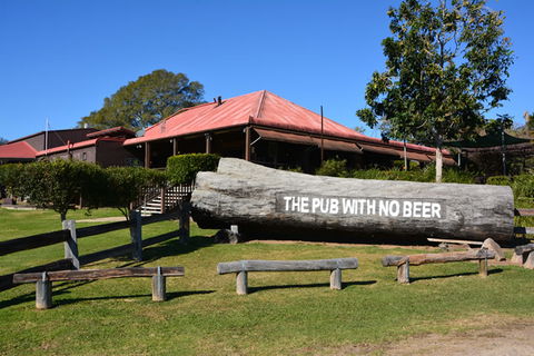 The Pub With No Beer - Accommodation 4U 2
