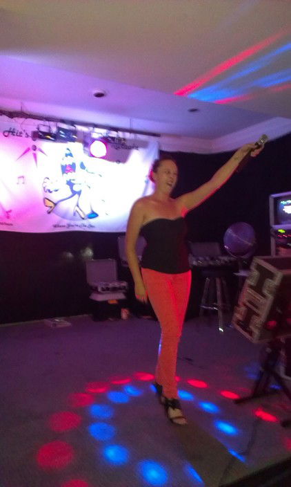 Hits Alive Karaoke & DJ's - Accommodation 4U 3