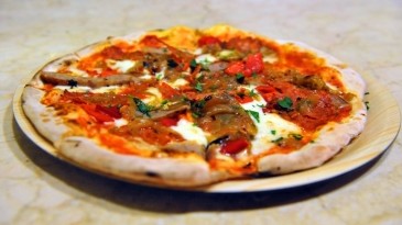 Pizzeria E Cucina - Accommodation 4U 1