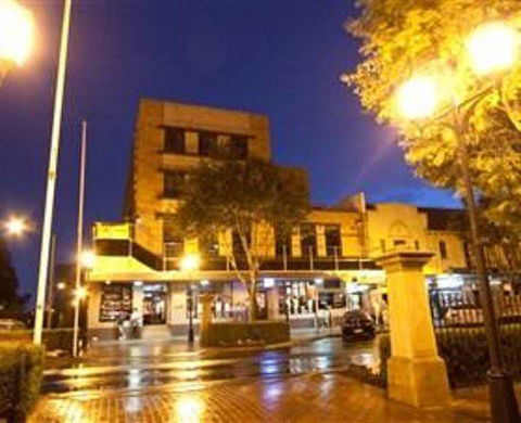 Amaroo Hotel - Accommodation 4U 0