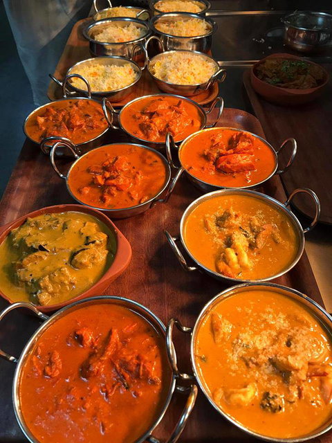 Royal Indian Kitchen Restaurant - Accommodation 4U 3