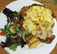Coomera Waters Tavern - Accommodation 4U