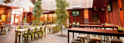 The Coach & Horses Hotel - Accommodation 4U 2