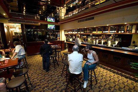 The Coach & Horses Hotel - Accommodation 4U 3