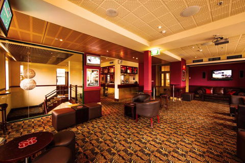 The Coach & Horses Hotel - Accommodation 4U 4