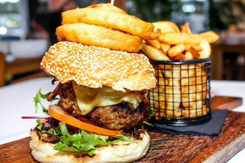 Hotel CBD - Accommodation 4U 0