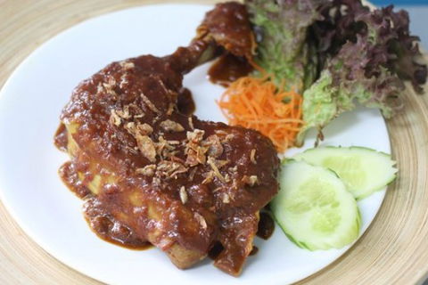 Betawi Indonesian Restaurant - Accommodation 4U 3