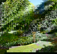 Camelot Garden Stroll - Accommodation 4U