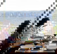 Christmas Day Lunch at The Lookout Echo Point - Accommodation 4U