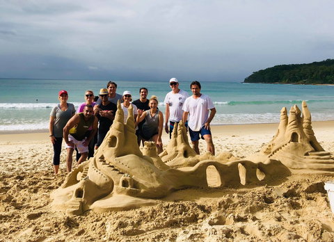 Learn To Build The Sandcastle Of Your Dreams - Accommodation 4U 0