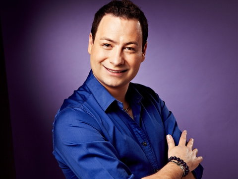 Psychic Medium Mitchell Coombes - Accommodation 4U 0