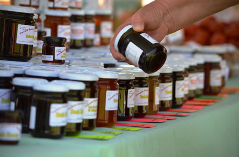 QCWA Sunday Markets - Accommodation 4U 0