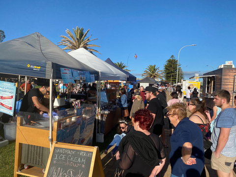 Summer Twilight Markets - Accommodation 4U 0