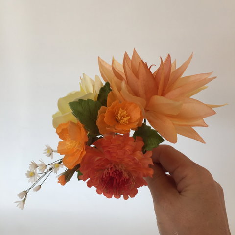 Wafer Paper Flower Class: Autumn Flowers - Accommodation 4U 0