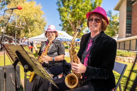 2021 Alice's Longest Desert Lunch - Accommodation 4U 1