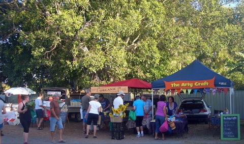 Yeppoon Community Market - Accommodation 4U 1