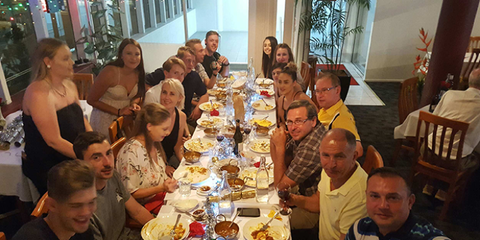 Taj Tandoori Indian Restaurant - Accommodation 4U 1