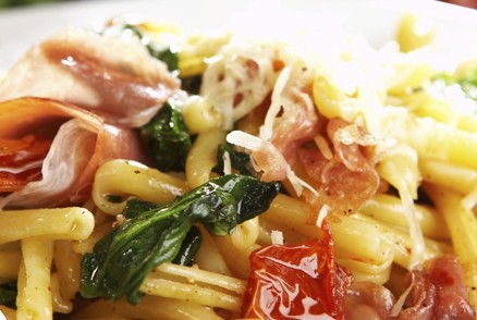 New Empress Restaurant - Accommodation 4U 0