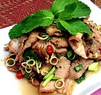 Lao-Thai Luammit Restaurant - Accommodation 4U