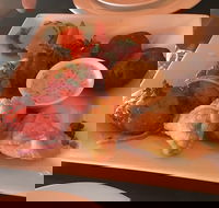 Arjuna Indian Restaurant - Accommodation 4U