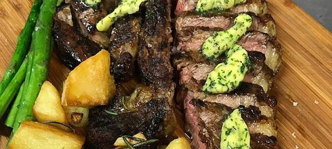 Biviano's At Windsor - Accommodation 4U 9