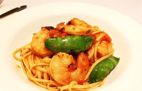 Biviano's At Windsor - Accommodation 4U 18