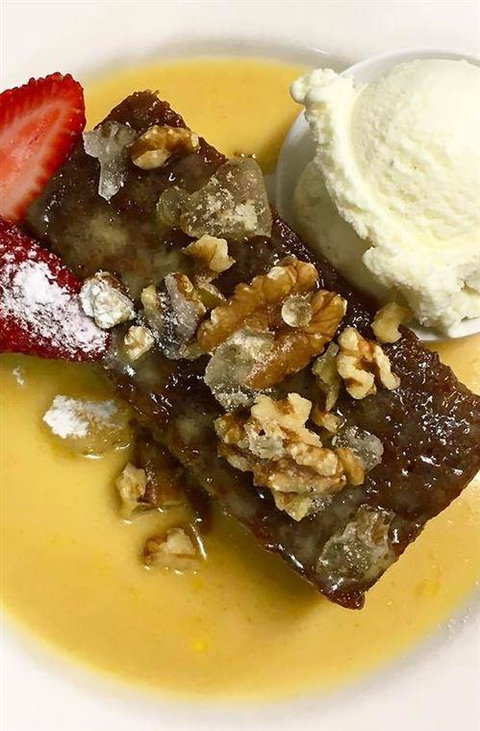 Biviano's At Windsor - Accommodation 4U 4