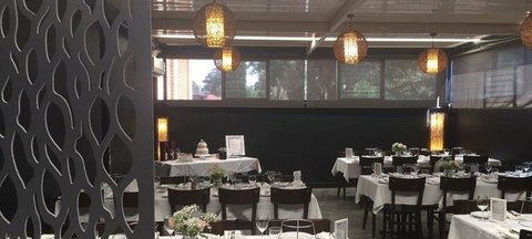 L'Olio Italian Kitchen - Accommodation 4U 1