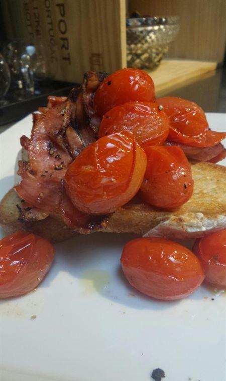 Pierre's On George - Accommodation 4U 13