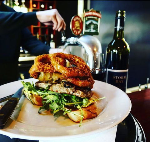 Pierre's On George - Accommodation 4U 1