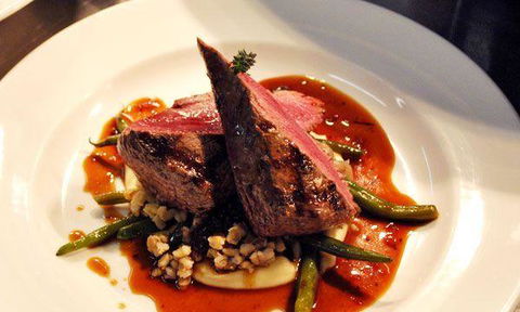 Pierre's On George - Accommodation 4U 19