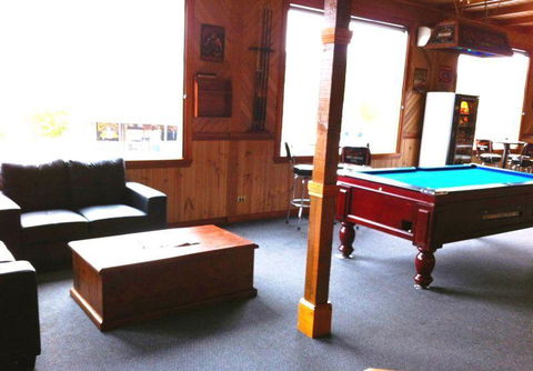 Harley Ironhorse Bar & Grill - Accommodation 4U 12
