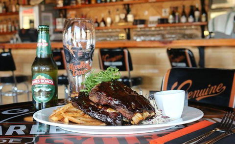 Harley Ironhorse Bar & Grill - Accommodation 4U 6