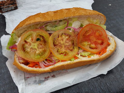 Fresh Chilli Deli - Sunshine - Accommodation 4U 0