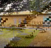 Fawkner Tearooms - Accommodation 4U