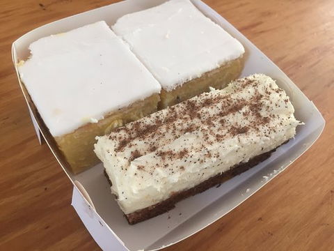 Hot And Crusty Country Bakery - Accommodation 4U 0