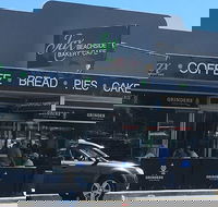 Jax Bakery Cafe - Accommodation 4U