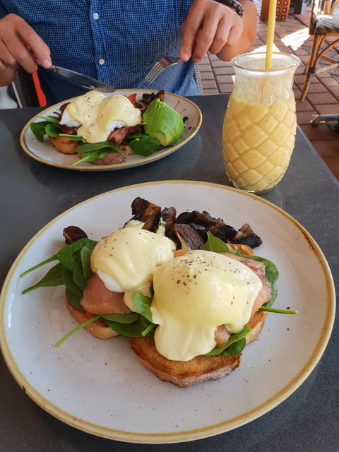 Dragonfly Cafe - Accommodation 4U 3