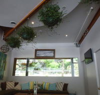 Driftwood Cafe at Akuna Bay - Accommodation 4U