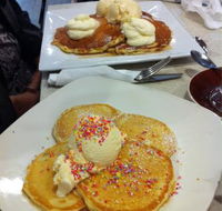Lucie's Cafe - Accommodation 4U