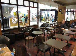 Gloria Jeans World Square