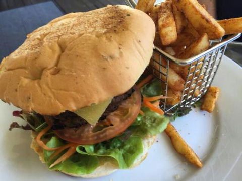 Flavours Cafe - Accommodation 4U 15