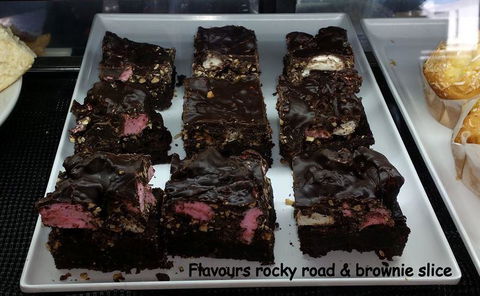 Flavours Cafe - Accommodation 4U 7