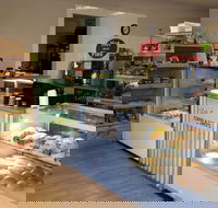 Les' Coffee and Sweets - Accommodation 4U
