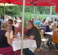 Phoenix Rising Cafe - Accommodation 4U