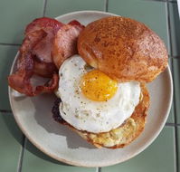 Highroad - Accommodation 4U