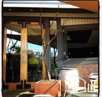 Iron Bar - Accommodation 4U
