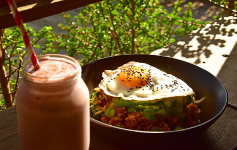 Blue Earth Cafe - Accommodation 4U 0