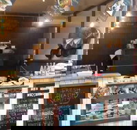 The Naked Chopstick - Accommodation 4U